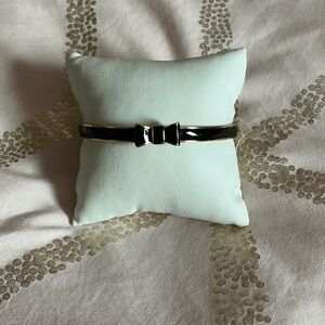 Kate Spade Black and Gold Take a Bow Bracelet